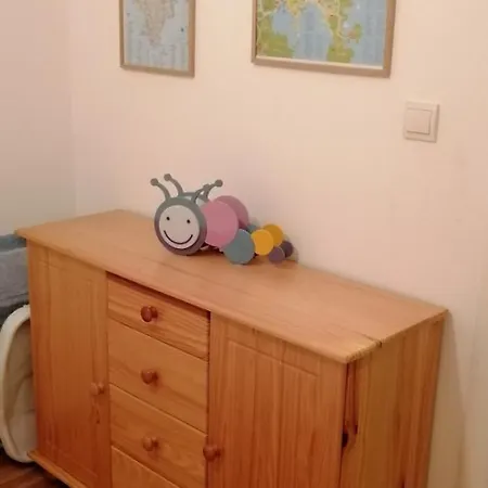 Leonardo Apartment