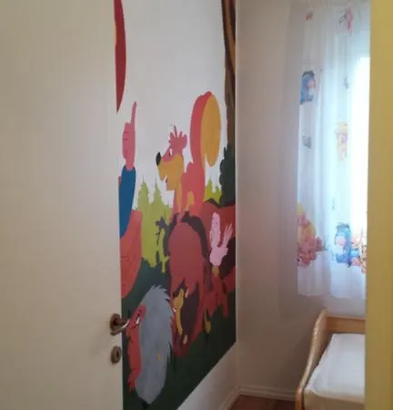 Leonardo Apartment *